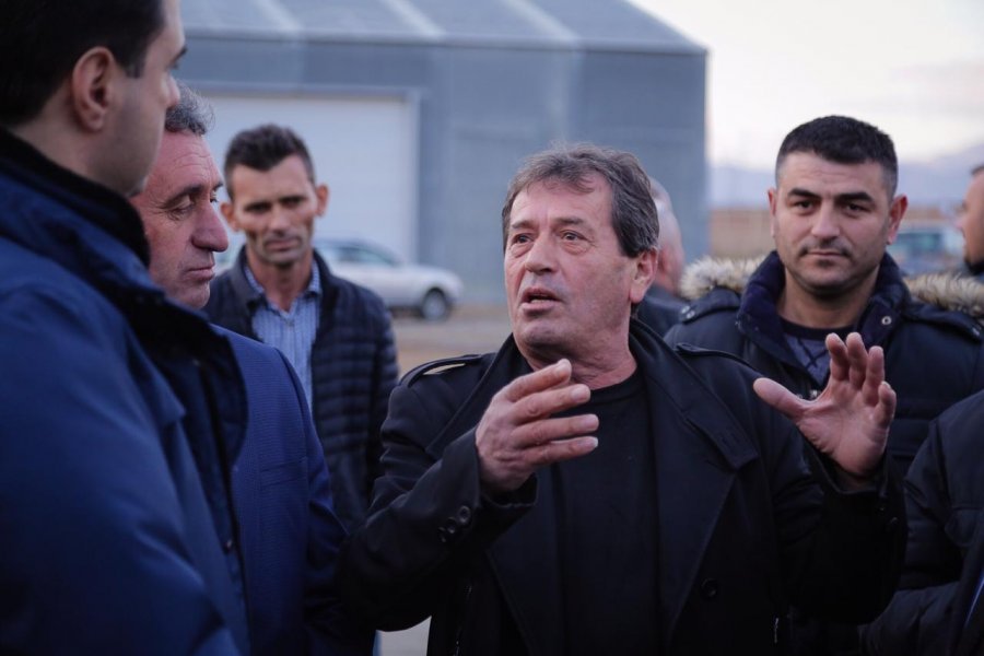 Basha me fermerët: Ja 3 pikat e PD për bujqësinë