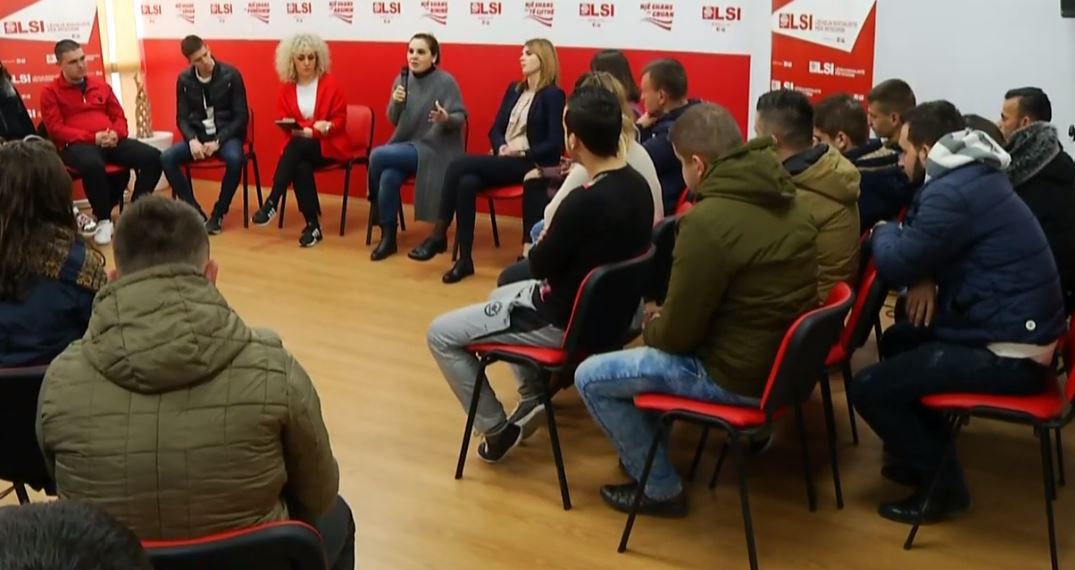 VIDEO/Kryemadhi nga Elbasani: Vendi është më mirë pa Ramën Kryeministër