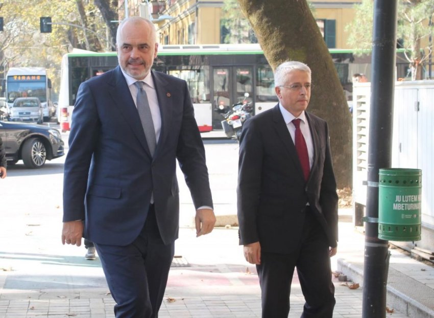 VIDEO/ Berisha: “Studentët i dhënë përgjigjen e merituar Ramës dhe Lleshit”