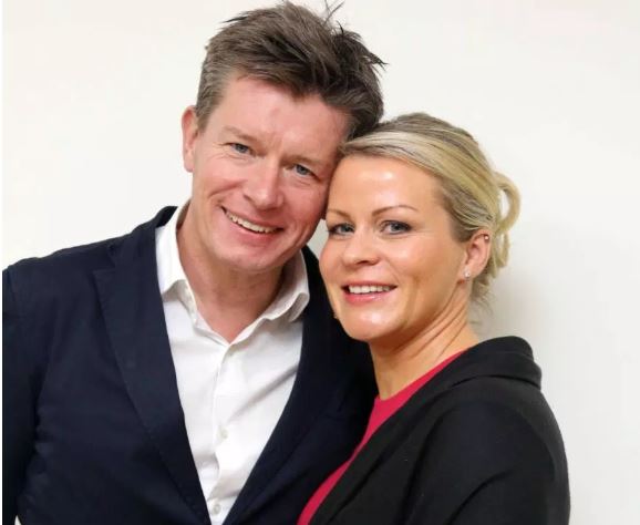 Pas 20 vitesh martesë, milioneri zbulon se djemtë nuk janë fëmijët e tij