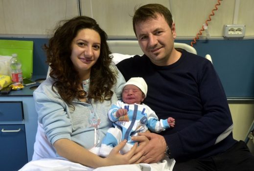 Bebja e parë në Itali është një shqiptar