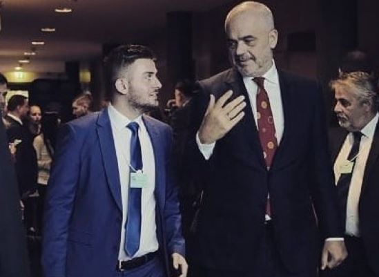 ‘Këta janë lolot e botës’, Berisha ironizon: Fuga xhelozon Cakën, ja si e thërret