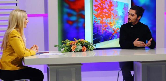 Mashtroi në emision, Rudina Magjistari “shpërthen” ndaj të ftuarit: Kërko falje