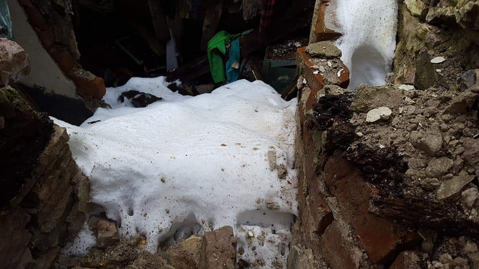 Bora shemb shtëpinë në Gjirokastër, publikohen pamjet