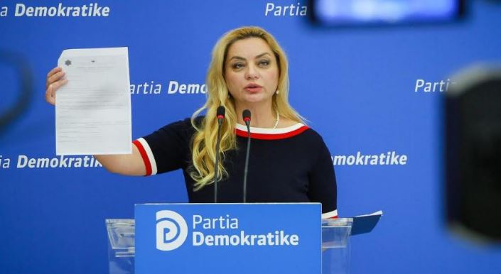 Vokshi letër BE-së dhe SHBA-ve: Dy projekligjet e qeverisë, kërcënojnë lirinë e medias