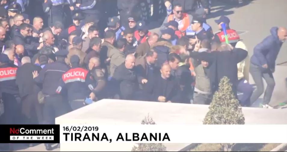 Euronews: Opozita kërkon dorëheqjen e Ramës, plani për Unazën e Re skandaloz!