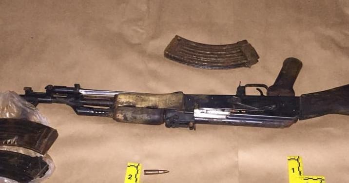 Tentoi të vrasë policët me automatik, pranga korçarit