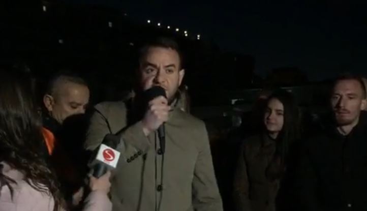 Balliu fton qytetarët në protestën e të enjtes: Rama, njeriu më i vetmuari në Shqipëri