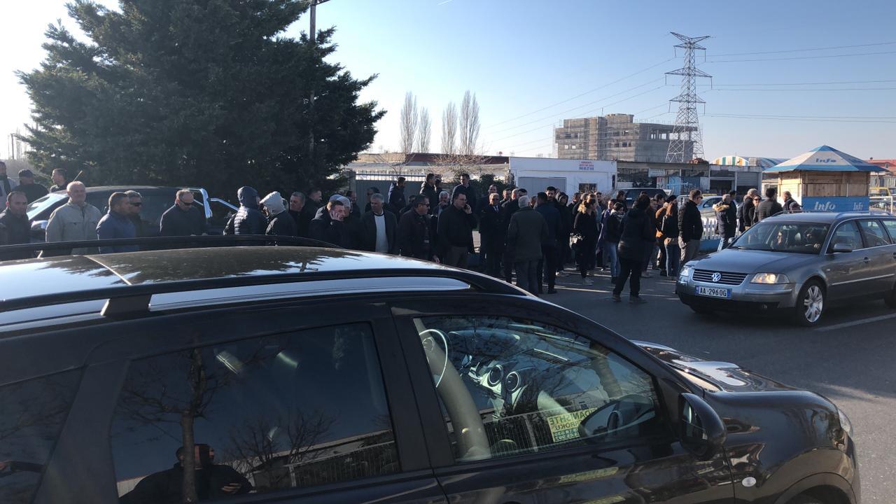 Rama takime në Pukë, banorët e Lezhës dalin dhe i bllokojnë rrugën kryesore