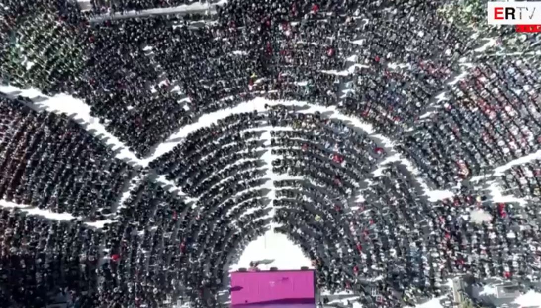 Rama mban antimitingun në Vlorë, dhunë verbale kundër protestuesve në Tiranë