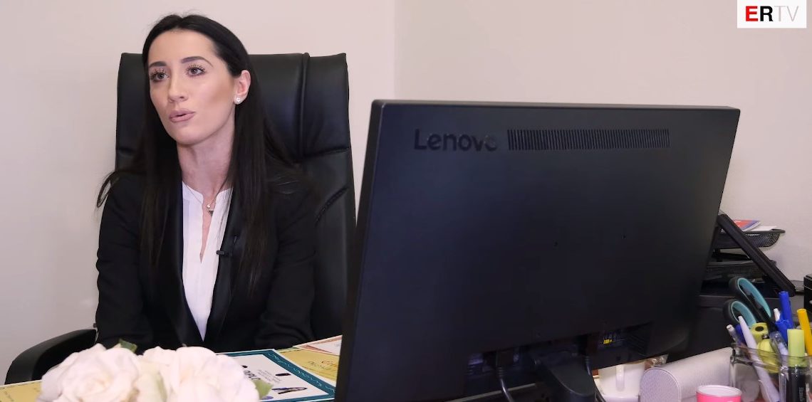 DENONCIMI/Zbulohen lidhjet e ‘ekselentes së Ramës’ me PS: Nusja e djalit të drejtorit në ministri