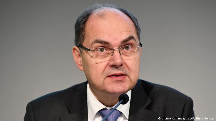 Schmidt bën deklaratën e fortë për Shqipërinë: “Edhe qeveria mban përgjegjësi për krizën”