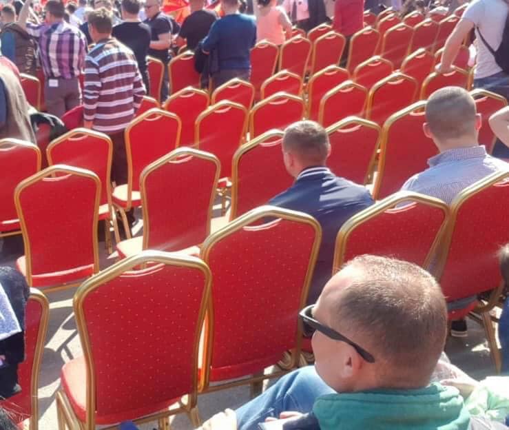 FOTO/”Mezi gjetën njerëz”, Zhupa: Veliaj nuk pati kurajon të tregonte si ka qeverisur këto 4 vite