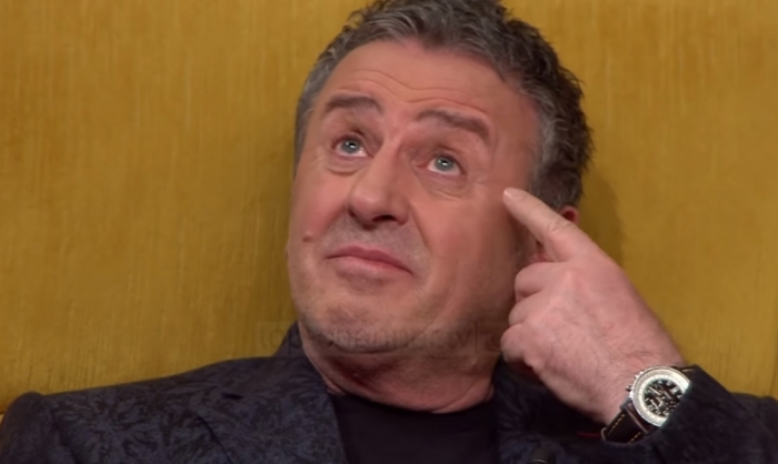 “Më vjen turp që e thashë”, Agron Llakaj përlotet në emision