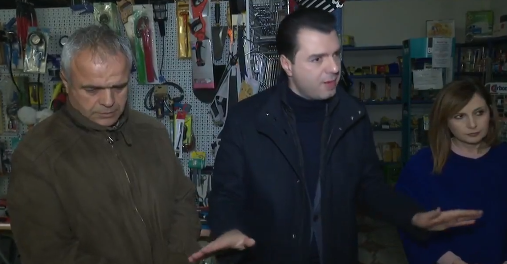 VIDEO/”Jemi në krizë totale”, Basha me tregtarët: Paratë shkojnë në duart e 5 personave