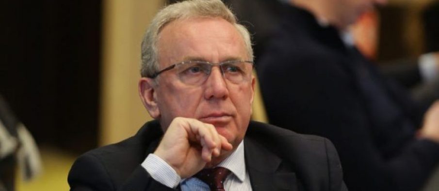 Vazhdon “furtuna” Balluku, ministrja shkarkon nga detyra kreun e Albpetrol