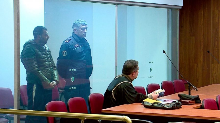Vrau pronaren me urdhër të burrit, dënohet me burgim të përjetshëm Fatjon Karmeshtna