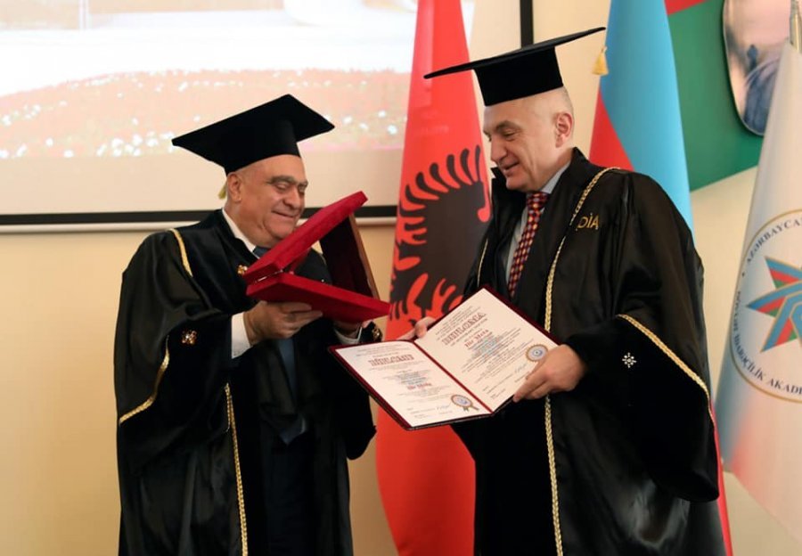 Presidenti Ilir Meta nderohet me ‘Doctor Honoris Causa’ në Azerbajxhan