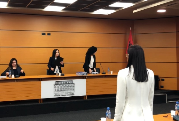 DETAJE/Deklarim të rremë, KPK rihap hetim për kryegjyqtaren