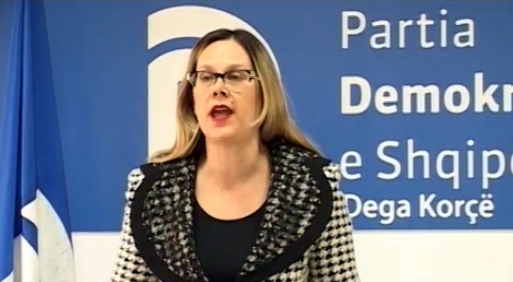 FOTO/PD në Korçë nxjerr dokumentin: Filo firmosi për depozitimin e mbetjeve nga TEC-i