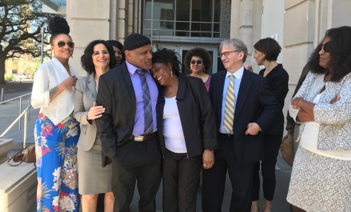 U dënua me burg përjetë për përdhunim, lirohet pas 36 vitesh sespe ishte i pafajshëm