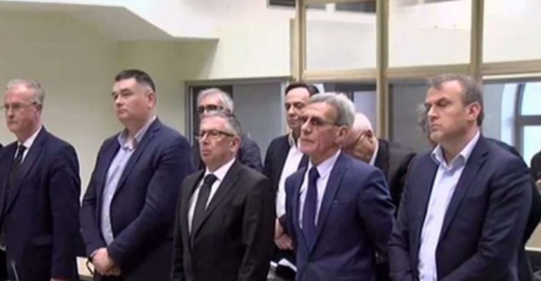 Jepet vendimi për ish-zyrtarët e Maqedonisë së Veriut, 3 vite burg për Menduh Thaçin