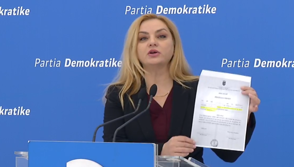 VIDEO/PD: Veliaj kapet në flagrancë, ja tentativa e tij për të vjedhur votat në zgjedhjet lokale