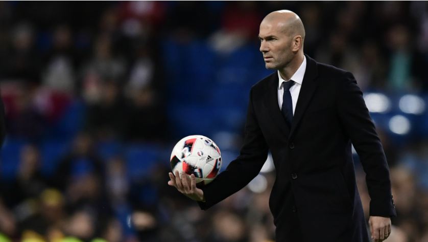 Paraqitja e dobët në tre kompeticione, Reali rikthen Zinedine Zidane