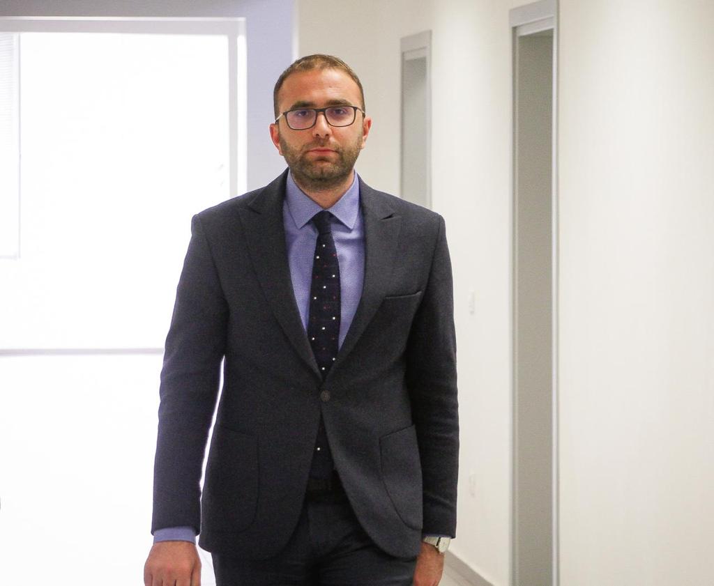 “Rruga jone nuk ka kthim, sot mijera shqiptare ne protesta”