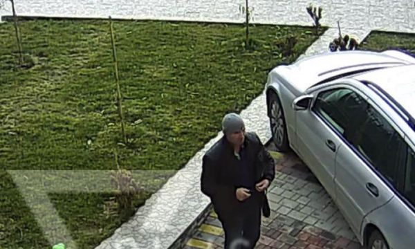 Zbulohet foto e fundit e Admir Muratajt para vrasjes, ishte në vilën e tij edhe pse në kërkim