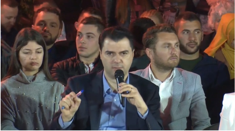 Basha: Studentët në familje me pak të ardhura nuk do të paguajnë asnjë tarifë