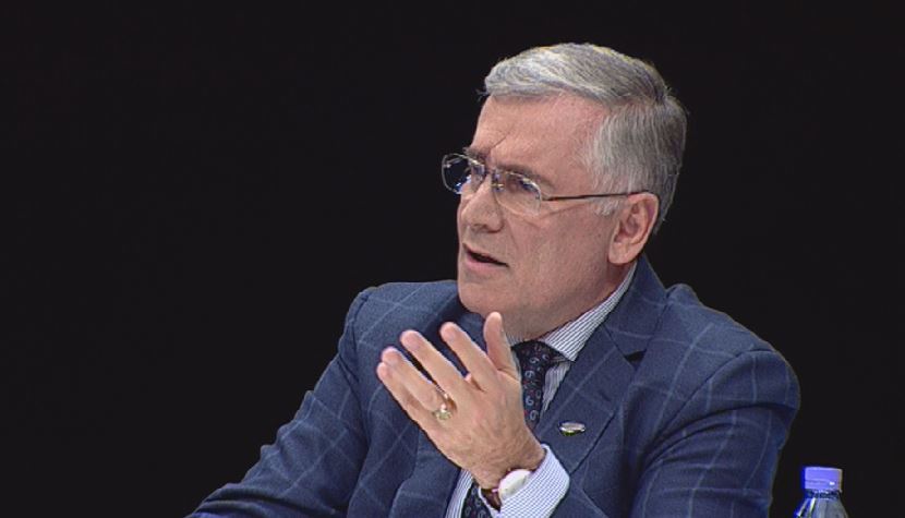 Nuk me trishton djali i Sevos por sociologu Tarifa