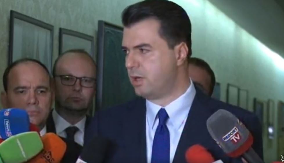 VIDEO/”Nuk do ketë zgjedhje farsë”, Basha: Koalicionit pritet t’i shtohen parti të tjera