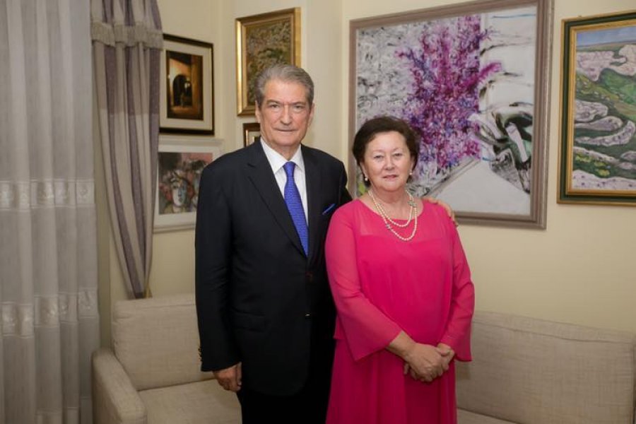 Berisha: Shqipëria në një udhëkryq tejet të rrezikshëm, por Pashka është ditë e shpresës