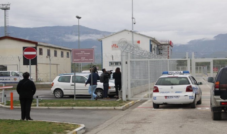 Reagon Aeroporti i Tiranës: Faji nuk është i kinezëve, është i Policisë së Shtetit! MB e pasaktë!