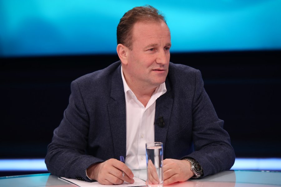 Çili: Opozita shokoi sistemin, parlamenti aktual një ‘fake’