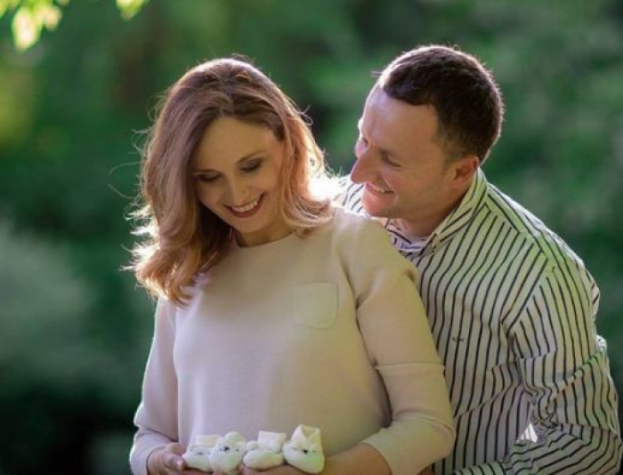 Jorida Tabaku shtatzënë, ish-deputetja në pritje të fëmijës së tretë