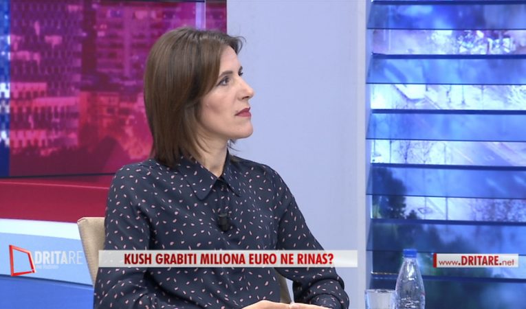 Gazetarja jep detaje të reja: “Grabitësi mbante maskë, u qëllua 300 metra larg aeroportit”