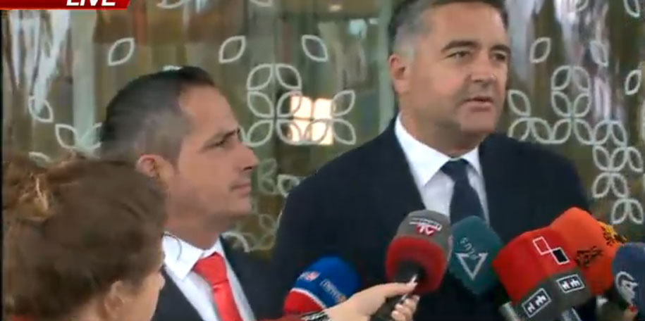 Incident mes delegacionit kosovar dhe serb, shtyhet konferenca, ministri sqaron përplasjen