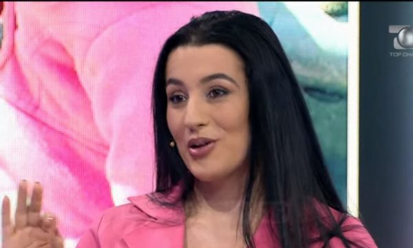 Njihuni me 28-vjeçaren nga Tropoja, nënë e 7 fëmijëve