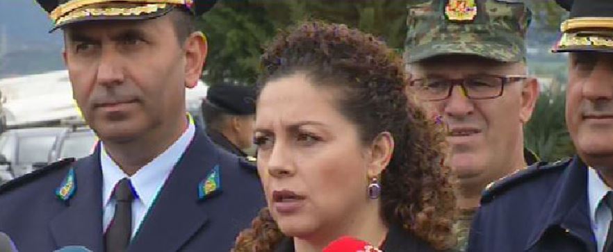 Xhaçka: “Nuk kam pse të informoj Presidentin se nuk do shkojmë në luftë”