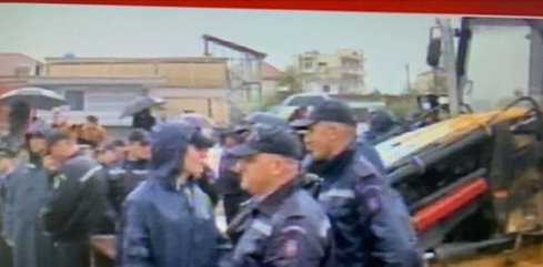 Përplasja me banorët, ish-deputeti thirrje Ramës: Edvin, boll e përdore policinë kundër popullit