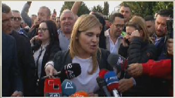 Kryemadhi-Ramës: Mos vazhdo të provokosh shqiptarët, por tërhiqu