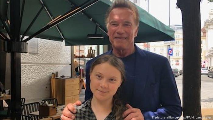 Schwarzenegger krijon ekip me aktivisten e vogël të famshme në Samitin e Klimës