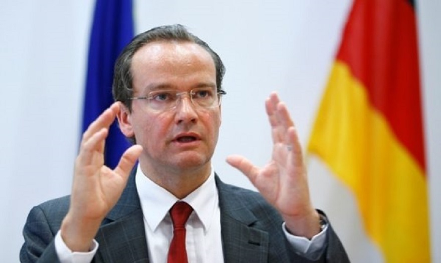 “Shuplakë” nga Gjermania: Vendimi për Shqipërinë shtyhet për në tetor