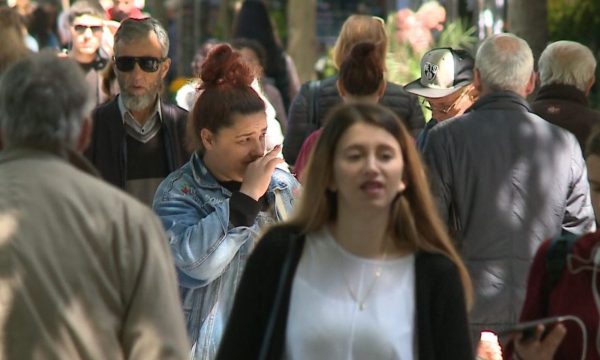 Pranvera sjell alergjitë, mjekët bëjnë apel për kontrolle