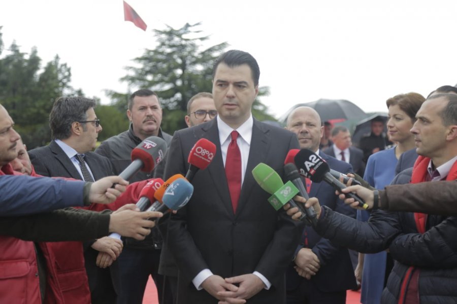 5 Maji, Basha: Ditë reflektimi, të vetëdijshëm se për lirinë shkohet në betejë çdo ditë