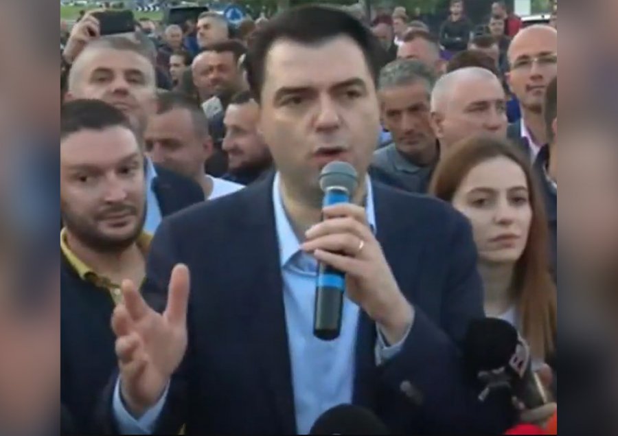 Basha thirrje ndërkombëtarëve: Mos ndëshkoni popullin tim, ne do t’i heqim vizën Ramës