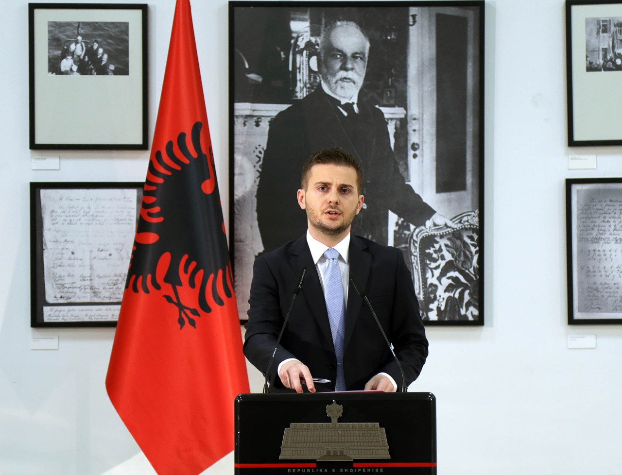 Athina zyrtare kushtëzon negociatat e Shqipërisë/ Reagon Ministria e Jashtme