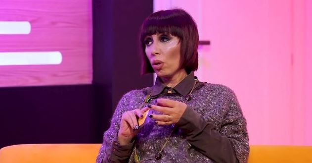 Këngëtarja tregon ndodhinë e pabesueshme, krushqit u zunë dhe prishën dasmën për PD dhe PS